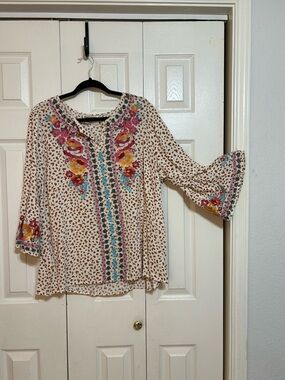 Savanna Jane Cream Embroidered Floral Tunic
